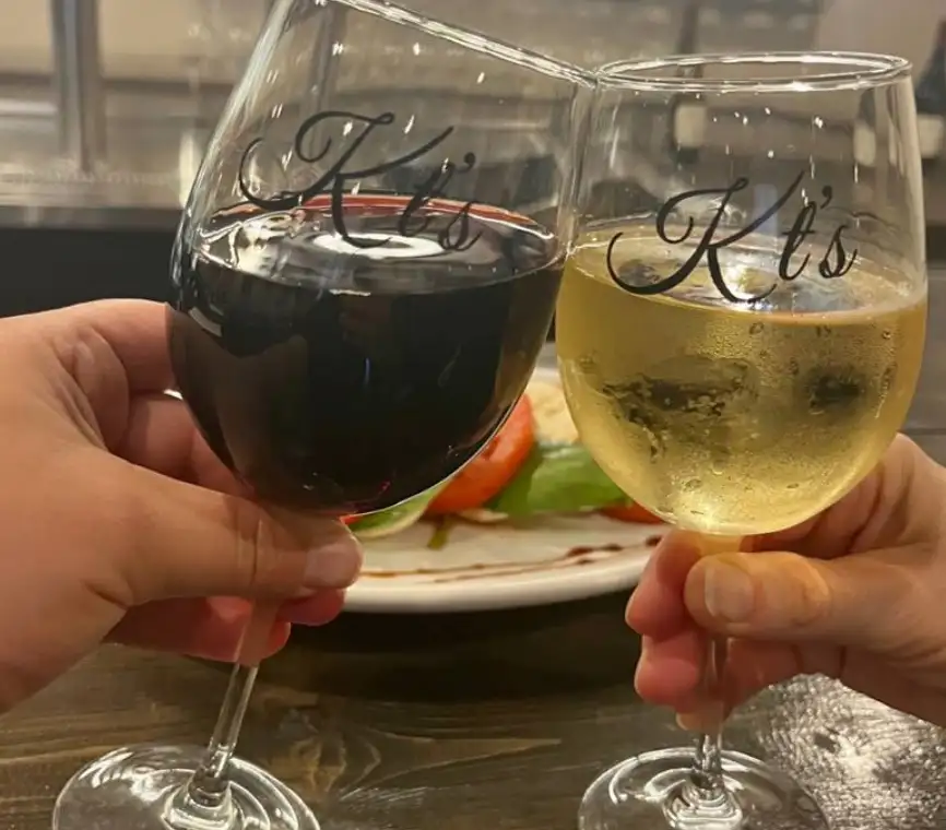 from Meat Lovers to Seafood Pizza